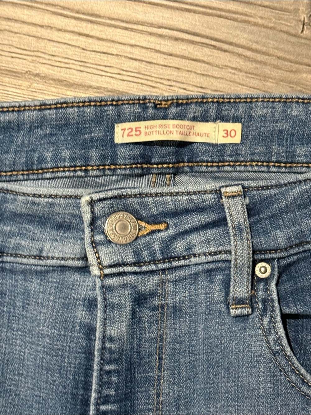 Levi's Blue Boot Cut Jeans - Picture 3 of 3